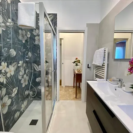 Bed & Breakfast A Due Passi 3*