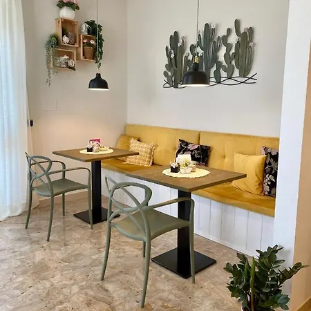 A Due Passi Bed & Breakfast 3*