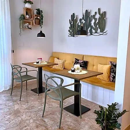 A Due Passi Bed & Breakfast 3*